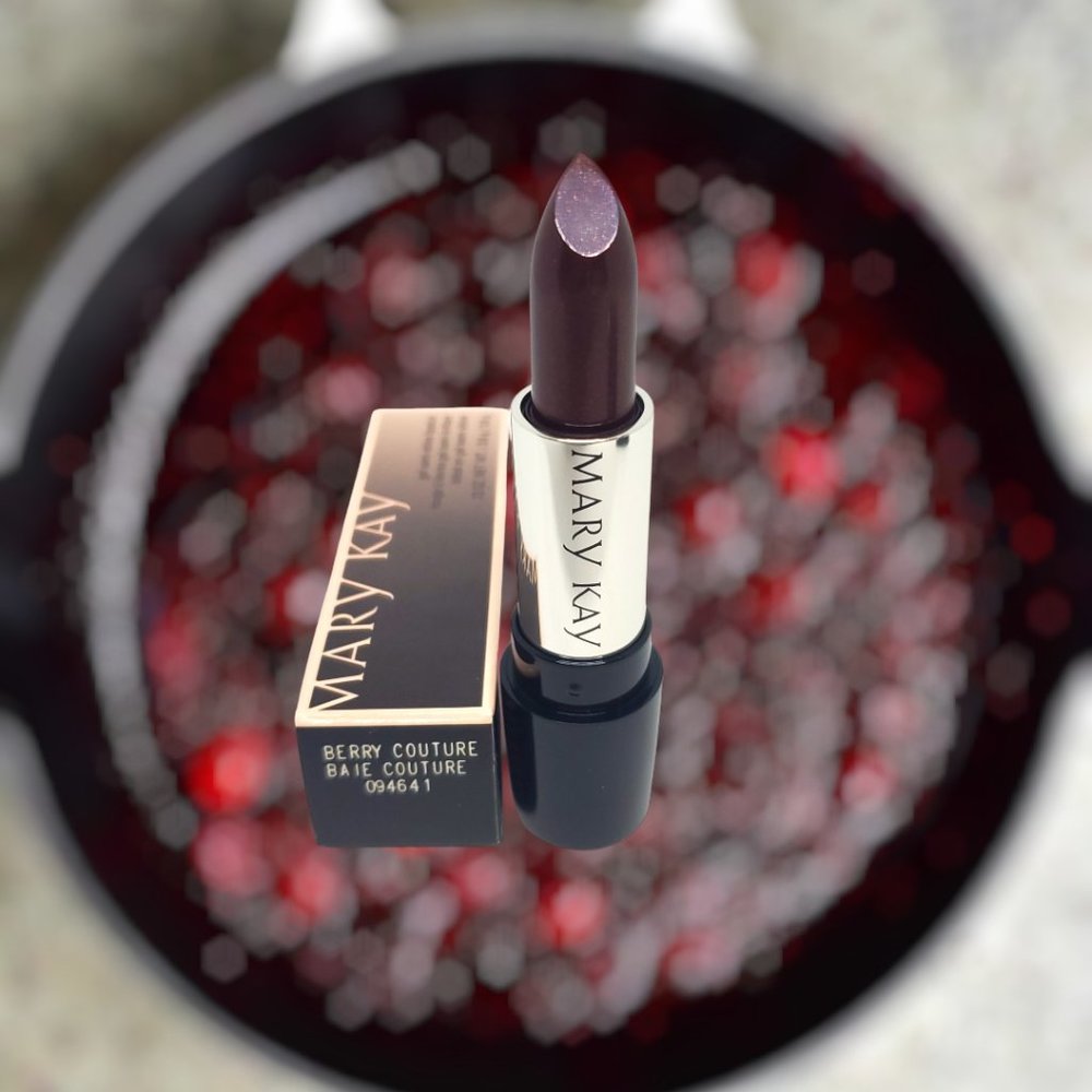 DISCONTINUED!  Berry Couture Semi-Shine Lipstick - Mary Kay